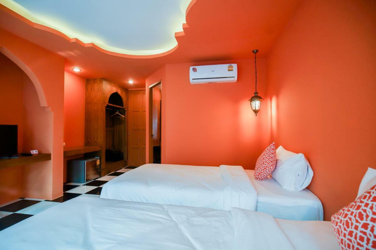 Khaleej Mass Hotel Patong Exterior foto